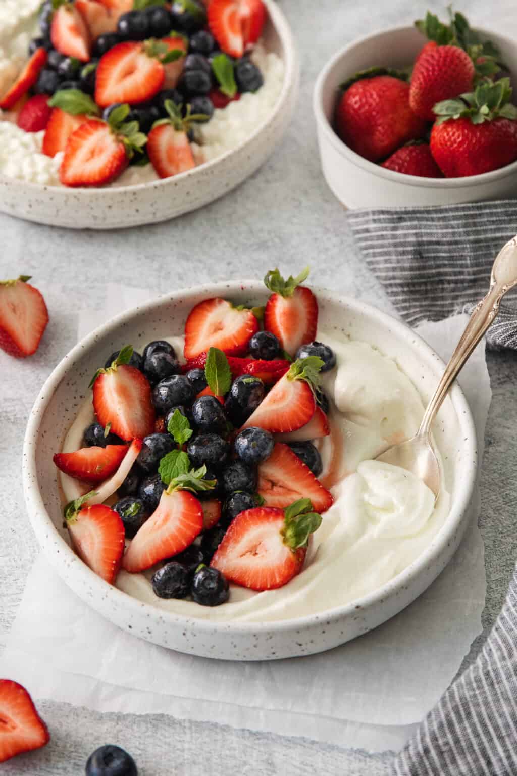 Cottage Cheese and Fruit Bowl