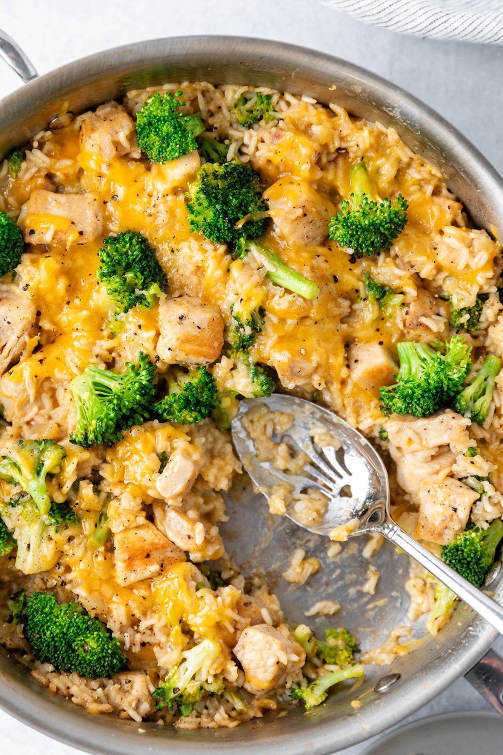Cheesy Chicken Broccoli Skillet