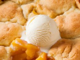 Classic Fresh Peach Cobbler Recipe